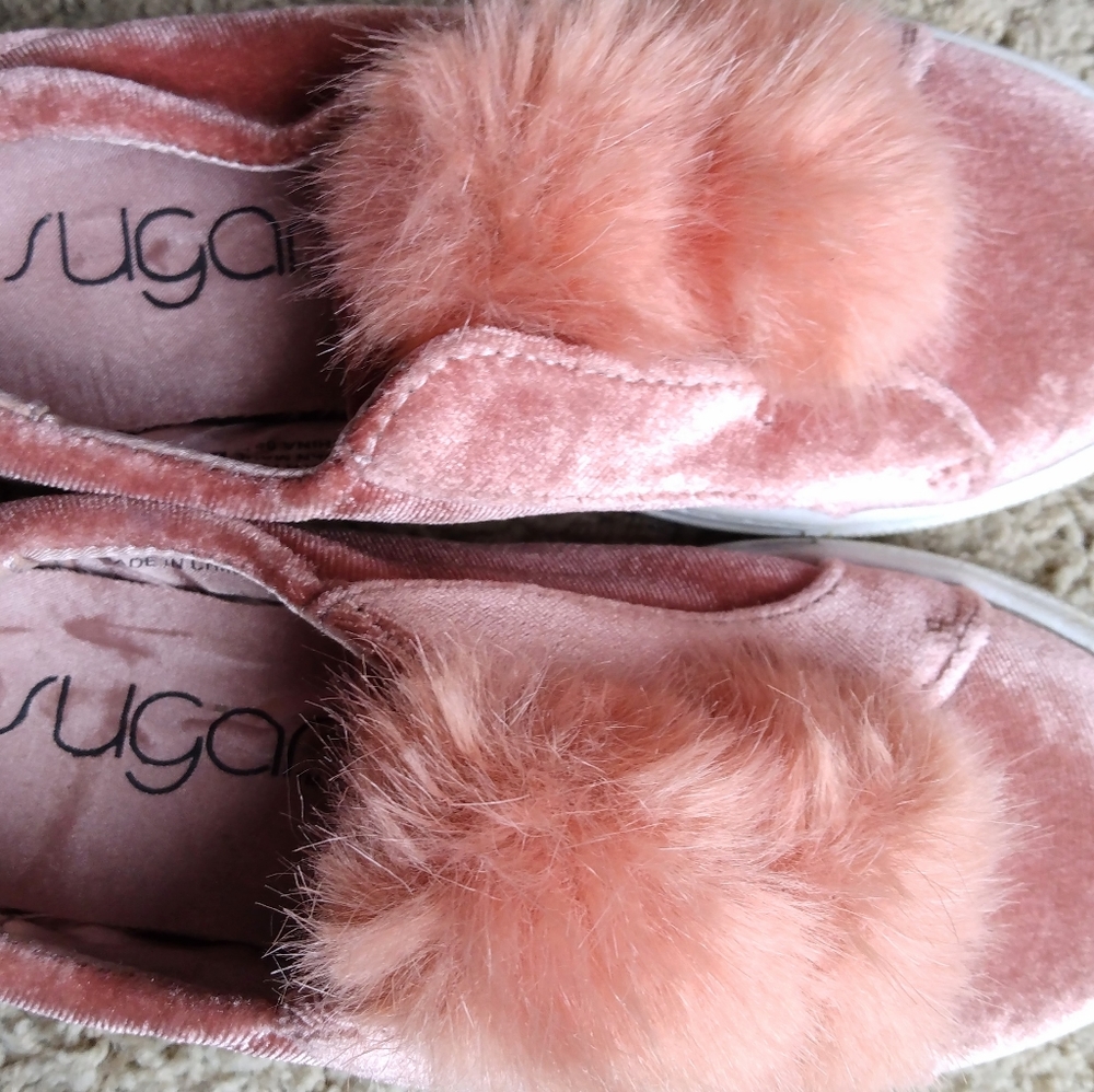 Girl's Size 12M Creampuff Velvety Slip On Shoe